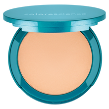 Load image into Gallery viewer, Natural Finish Mineral Foundation SPF 20
